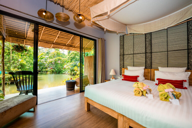 Asita Eco Resort อัมพวา-11